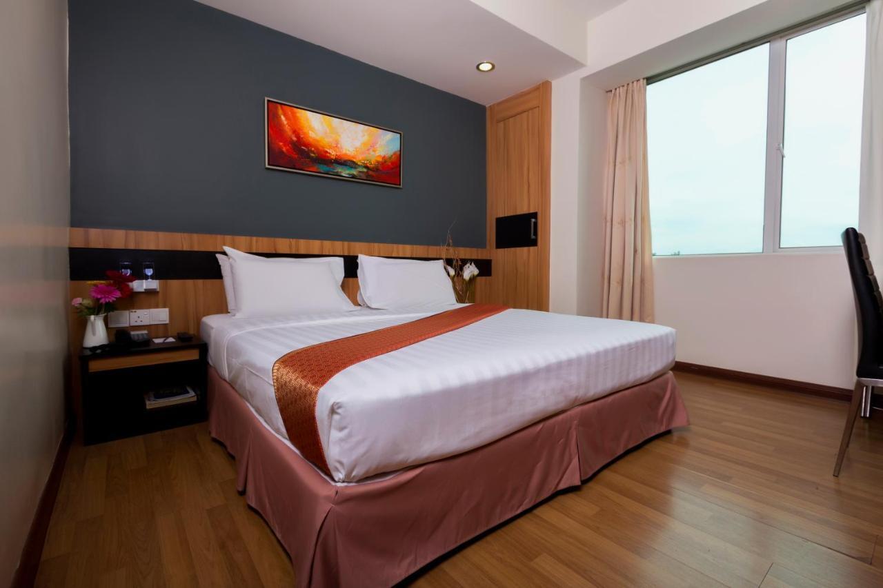 Mariner Hotel Labuan Eksteriør billede