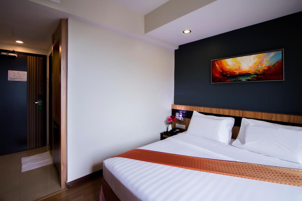 Mariner Hotel Labuan Eksteriør billede
